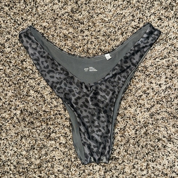 Aerie Leopard Print Bikini Bottoms - Picture 3 of 6